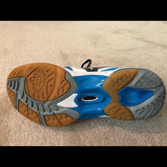Mizuno volleyball trainers - Picture 3 of 4
